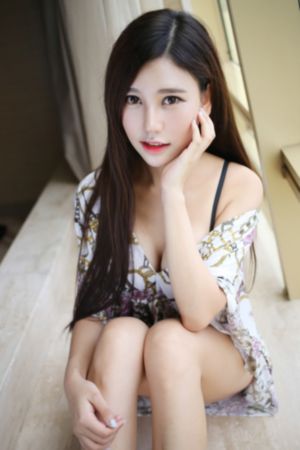 老师撩开旗袍让我挺进去_HD在线播放